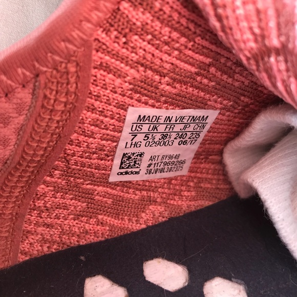 Adidas NMD R1 “Raw Pink” - Picture 7 of 8
